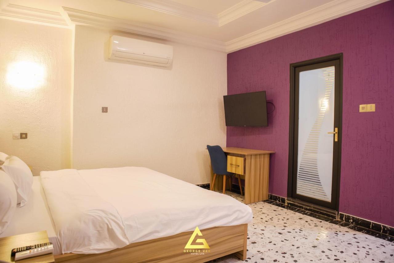 George Vee Hotel Ltd Kumasi Ngoại thất bức ảnh