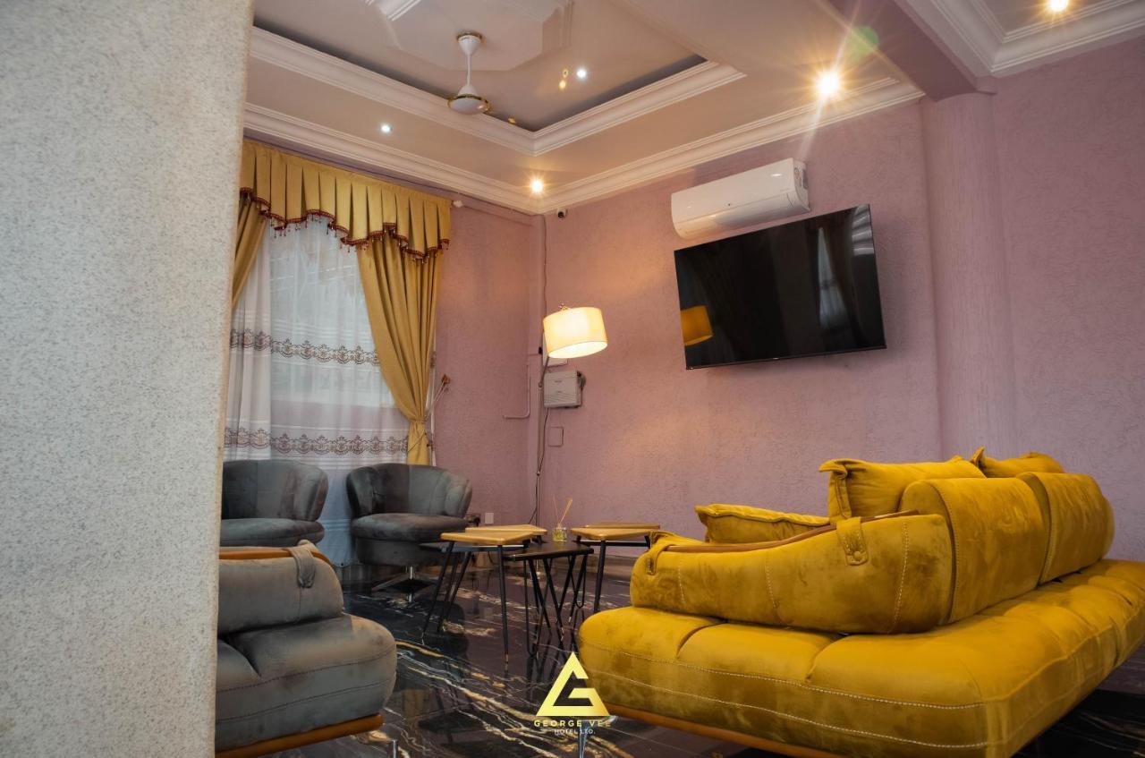 George Vee Hotel Ltd Kumasi Ngoại thất bức ảnh
